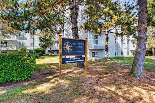 #407-175 Centennial Dr  Courtenay, BC V9N 7M4