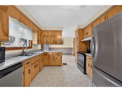 74 Talisman Cres, Fredericton, NB 