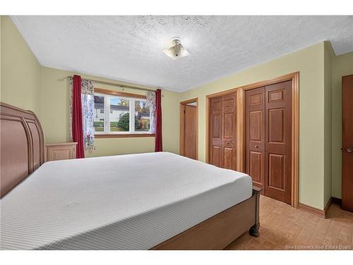 74 Talisman Cres, Fredericton, NB 
