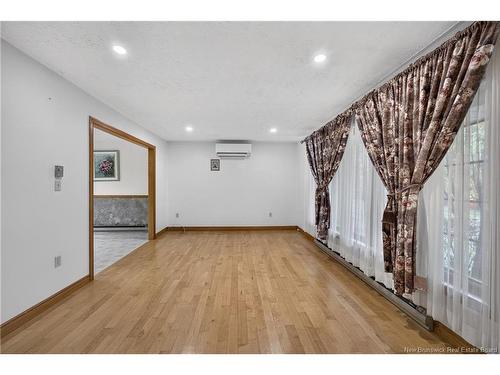 74 Talisman Cres, Fredericton, NB 