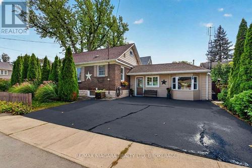 5657 PRINCE EDWARD AVENUE  Niagara Falls (Hospital), ON L2G 5J1