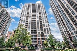 PH02 - 5 MICHAEL POWER PLACE Toronto, ON M9A 0A3