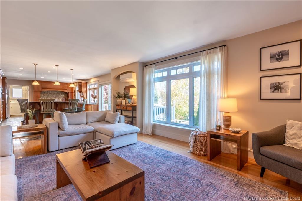 215 Kimble Dr, Fredericton, NB
