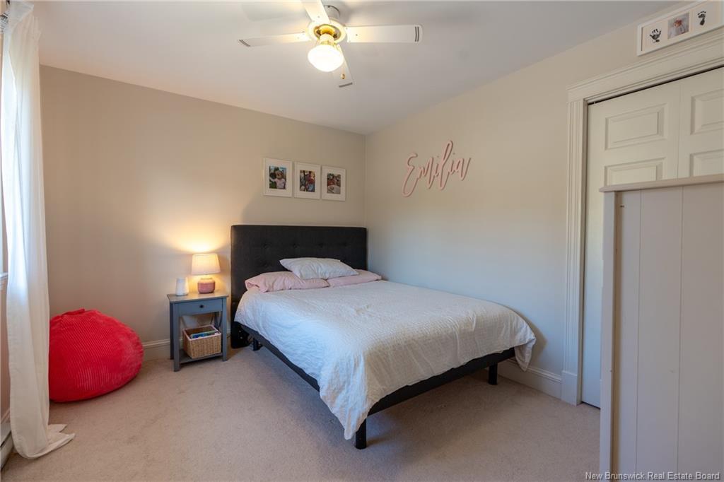 215 Kimble Dr, Fredericton, NB