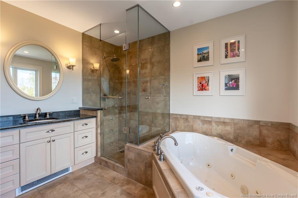 215 Kimble Dr, Fredericton, NB