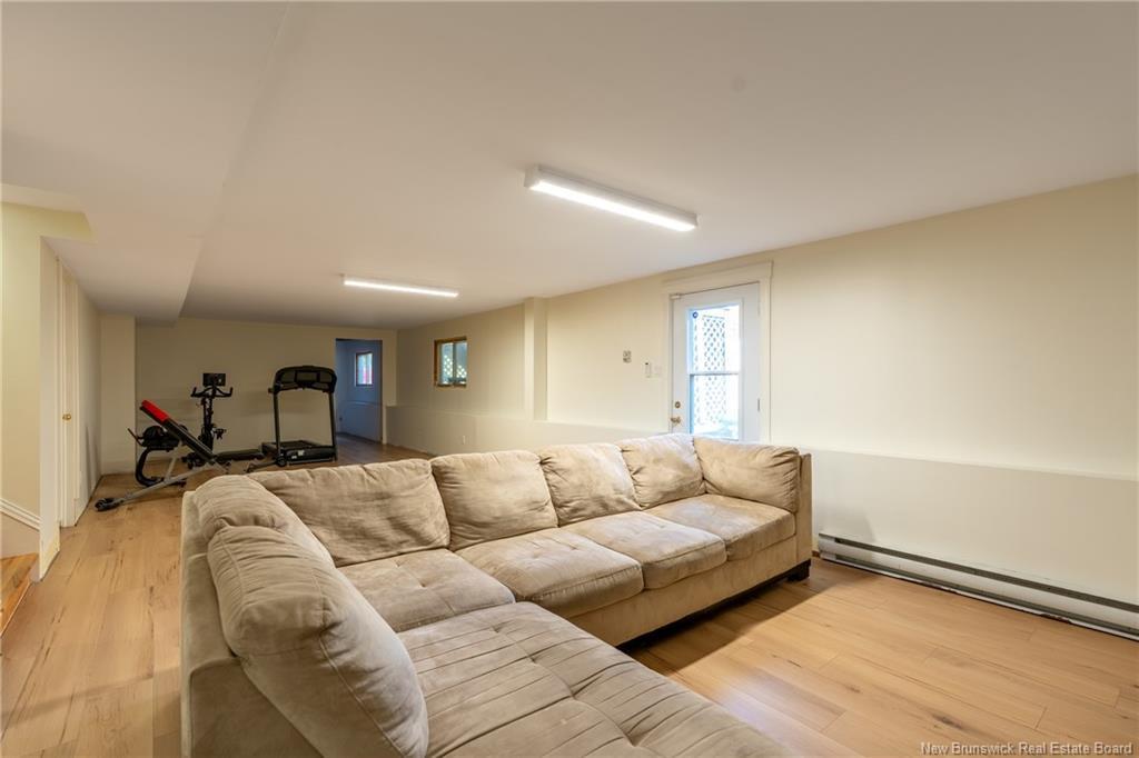 215 Kimble Dr, Fredericton, NB