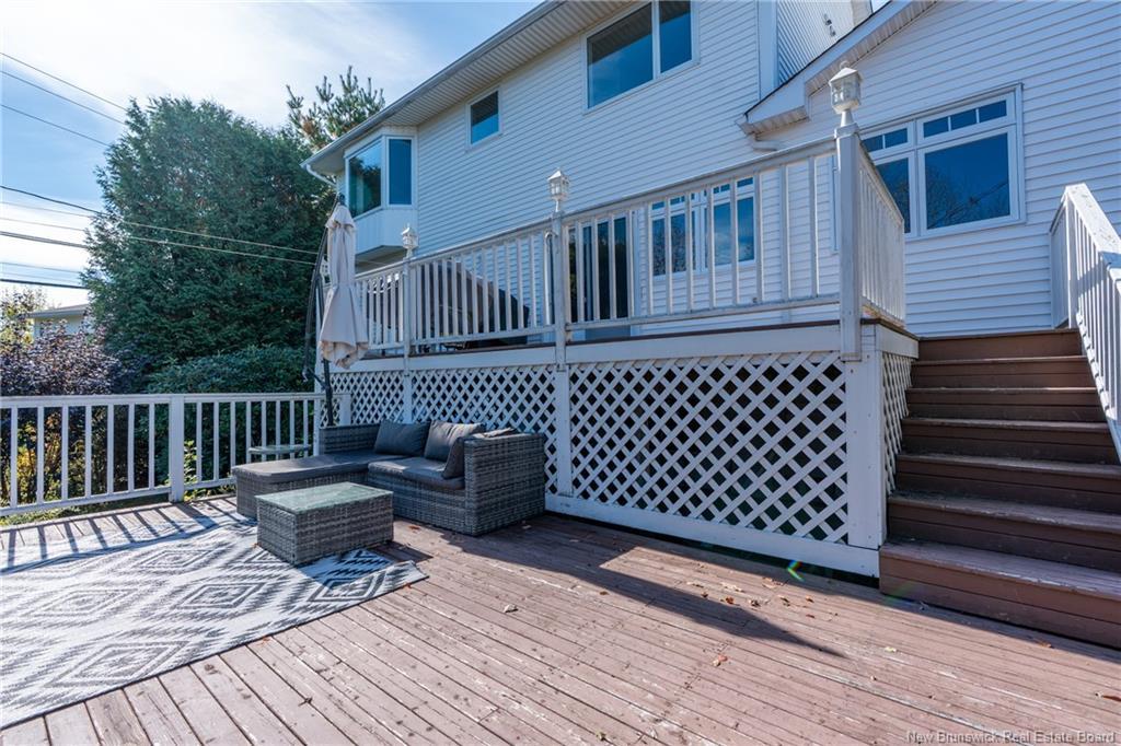 215 Kimble Dr, Fredericton, NB