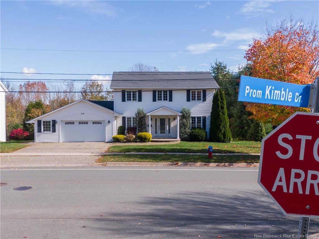 215 Kimble Dr, Fredericton, NB