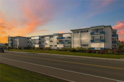 #207-9560 Fifth St  Sidney, BC V8L 2W5