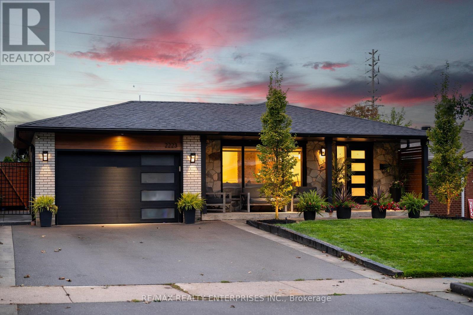2223 Belfast Crescent, Mississauga, ON
