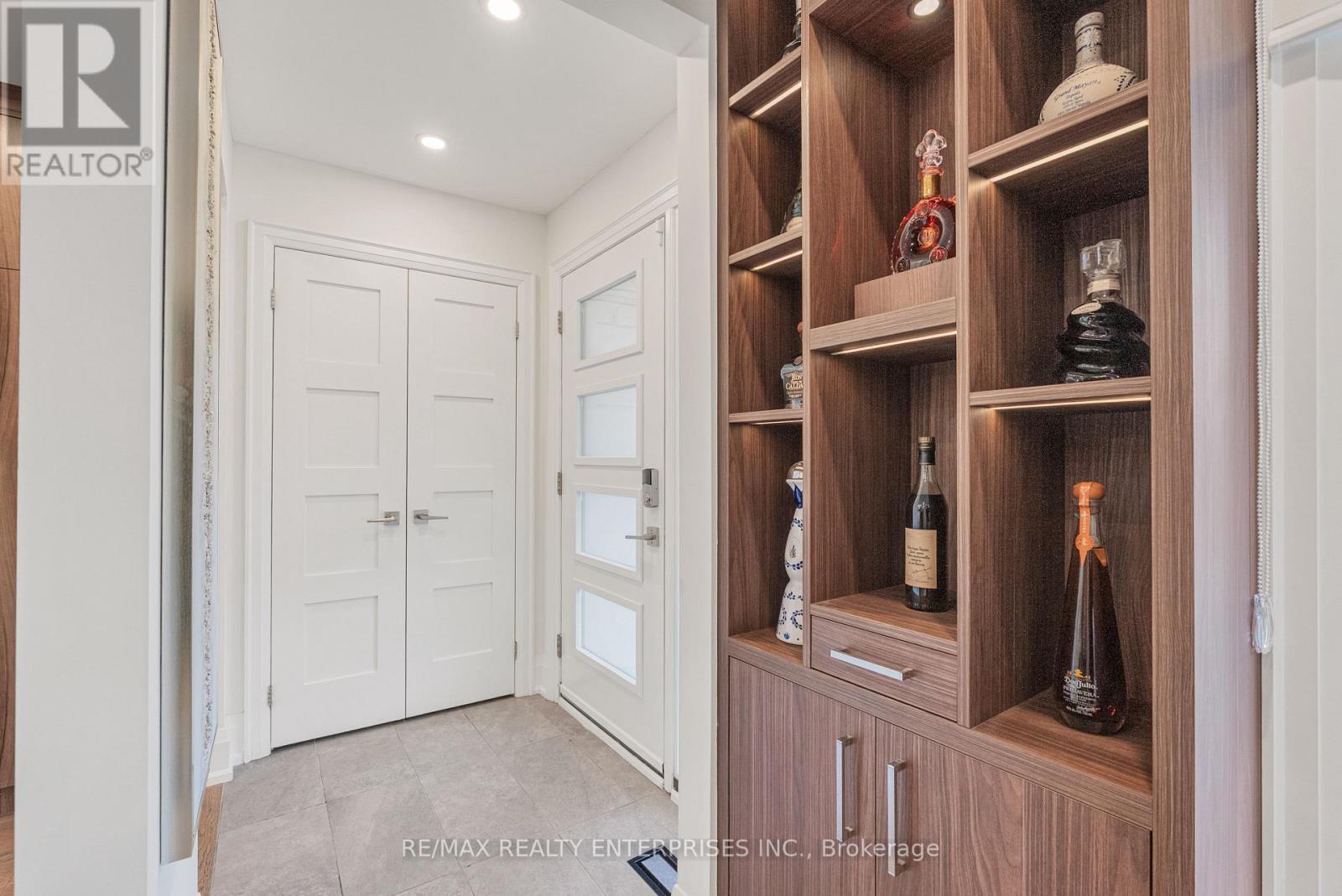 2223 Belfast Crescent, Mississauga, ON