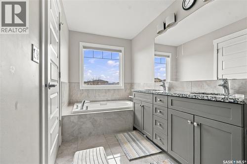 539 Secord Manor, Saskatoon, SK 