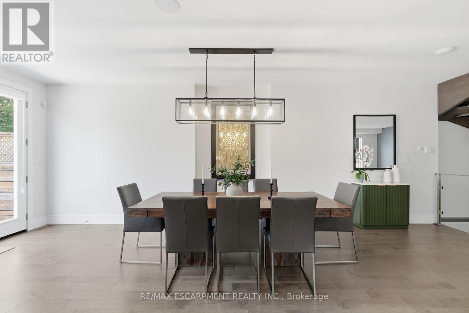 65 Forest Avenue, Mississauga, ON