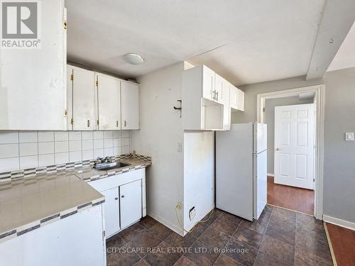 Unit #1 - Kitchen - 198 Tragina Avenue N, Hamilton, ON 
