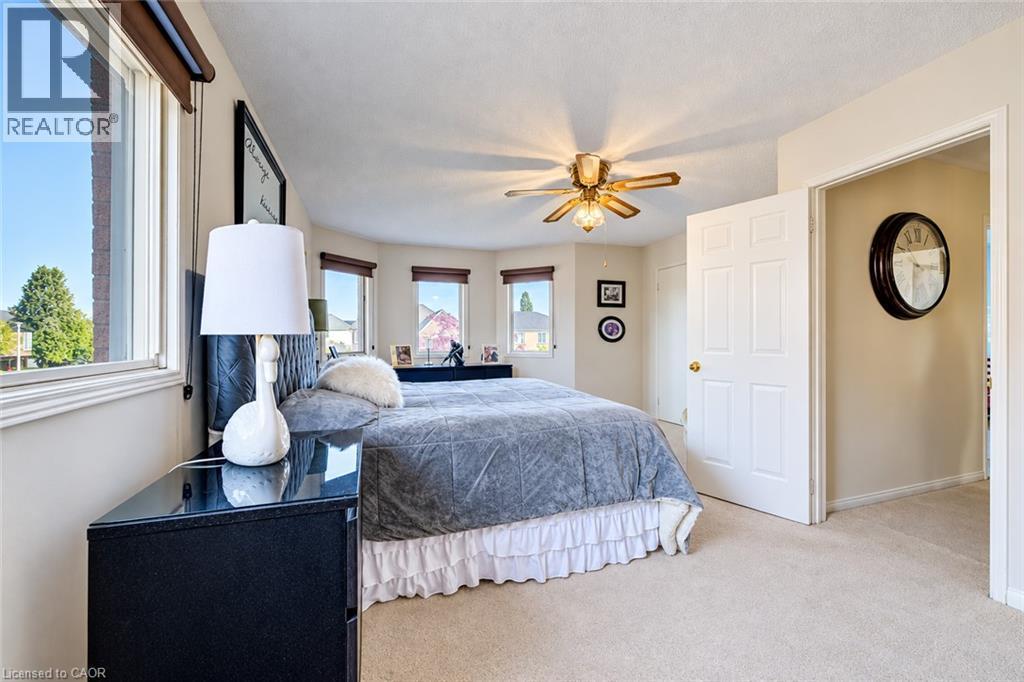 Huge second bedroom - 11 Peregrine Crescent, Cambridge, ON