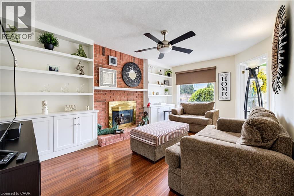 11 Peregrine Crescent, Cambridge, ON