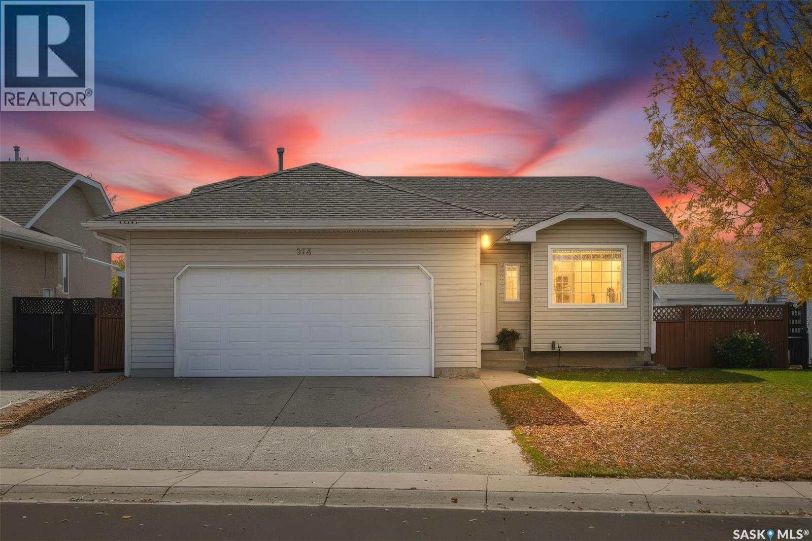 314 Peterson Crescent, Saskatoon, SK