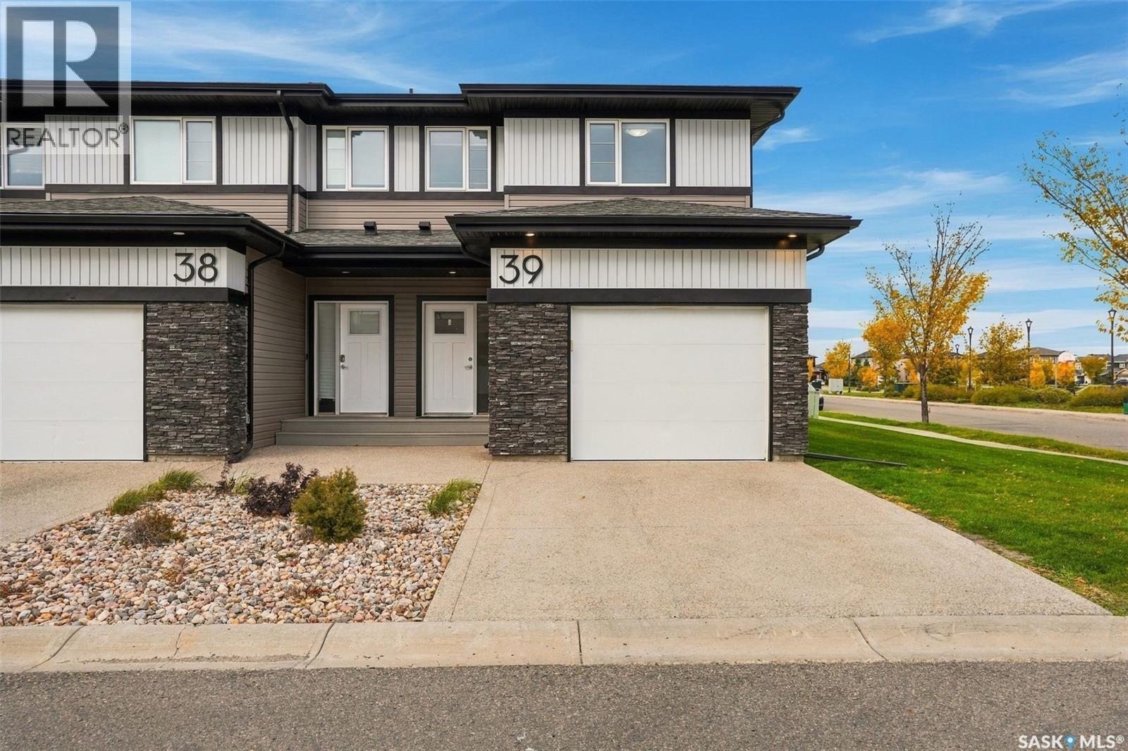 39 5301 Beacon Drive, Regina, SK