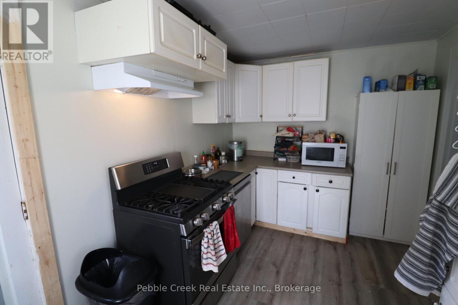 208 Hincks Street, Goderich (Goderich (Town)), ON