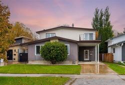 19 Athlone Drive  Winnipeg, MB R3J 3K7