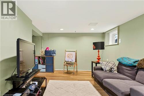 133 Rosslyn Avenue S, Hamilton, ON 