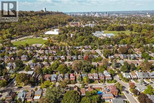 133 Rosslyn Avenue S, Hamilton, ON 
