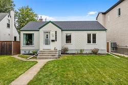 71 Thorndale AVE  Winnipeg, MB R2M 1C7