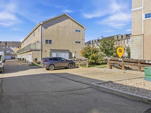 204-155 Des Hivernants Blvd, Winnipeg, MB 