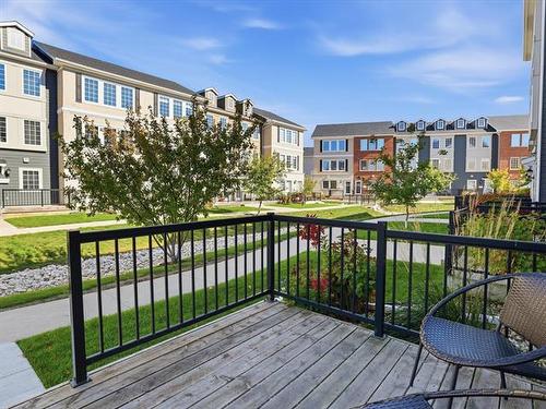 204-155 Des Hivernants Blvd, Winnipeg, MB 