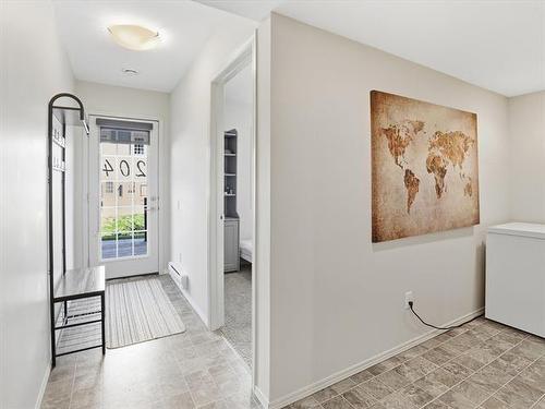 204-155 Des Hivernants Blvd, Winnipeg, MB 