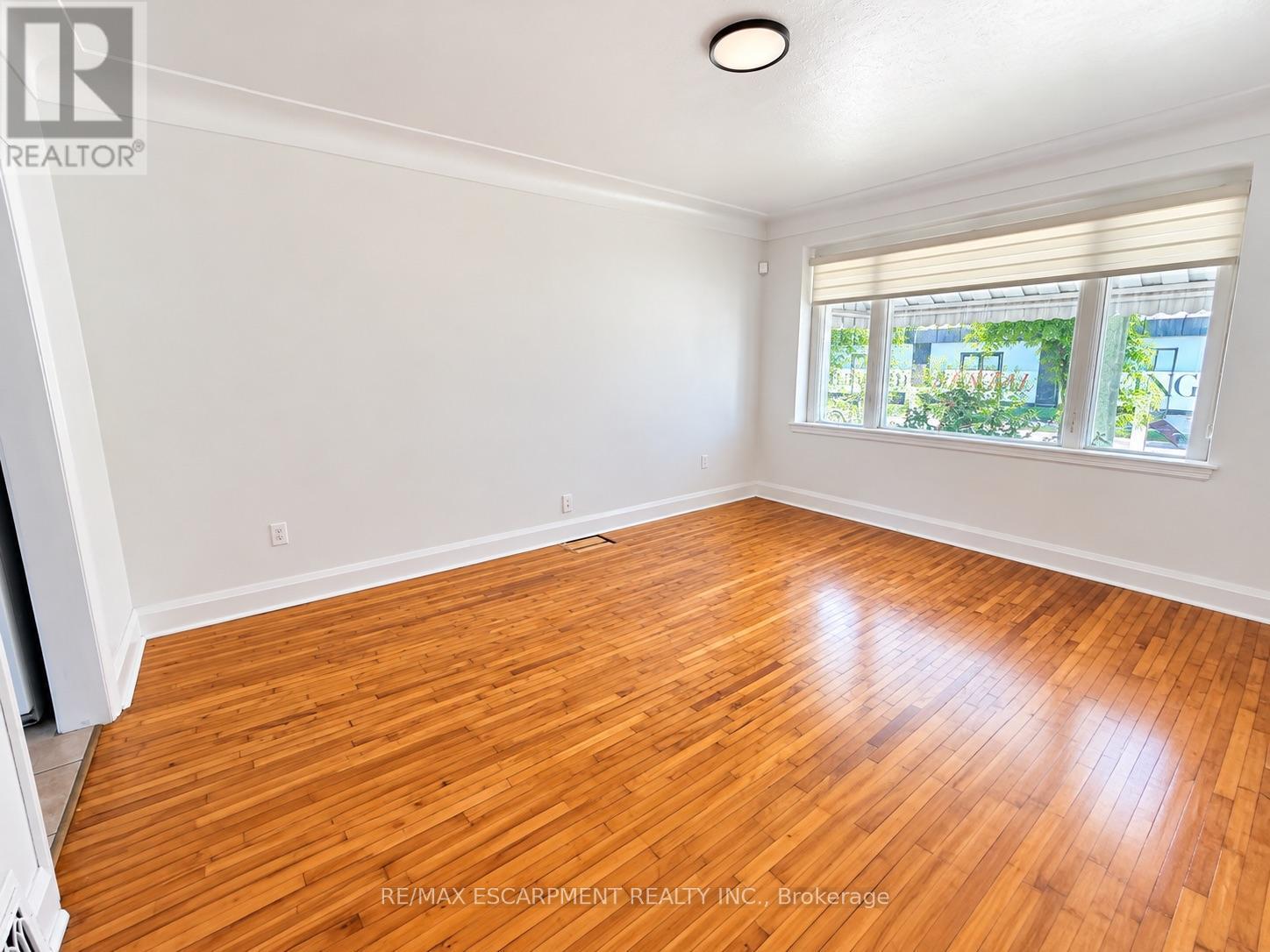 501 Upper Wellington Street, Hamilton, ON