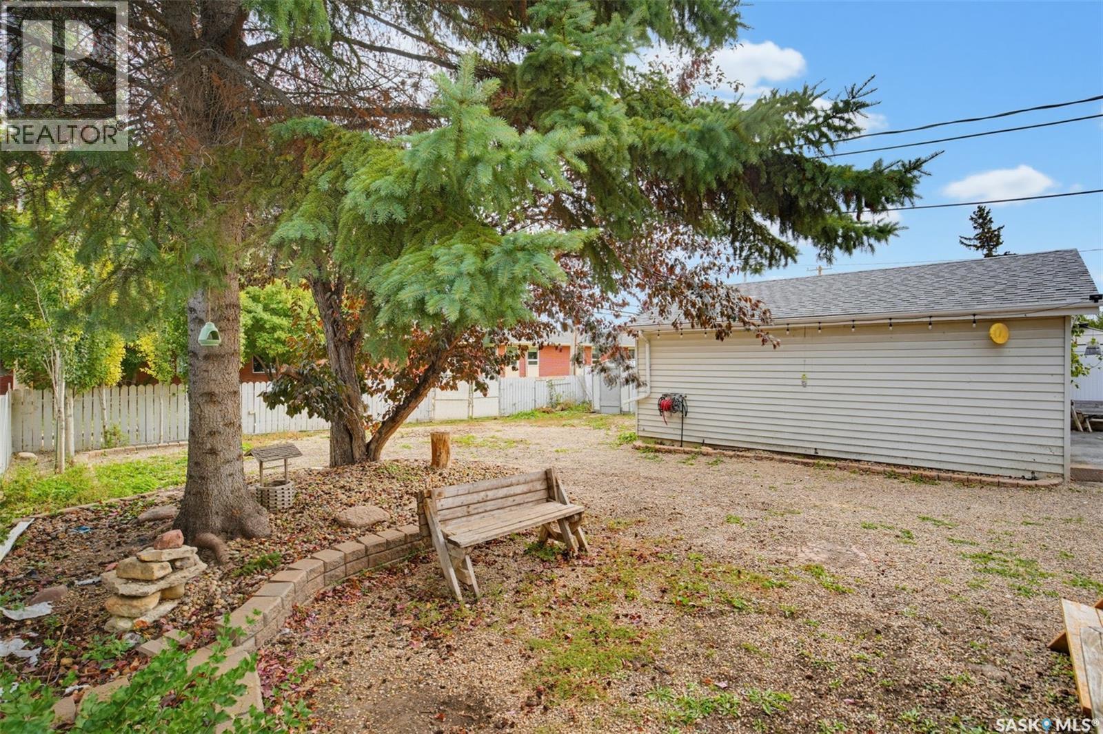 1108 Tiffin Crescent, Saskatoon, SK