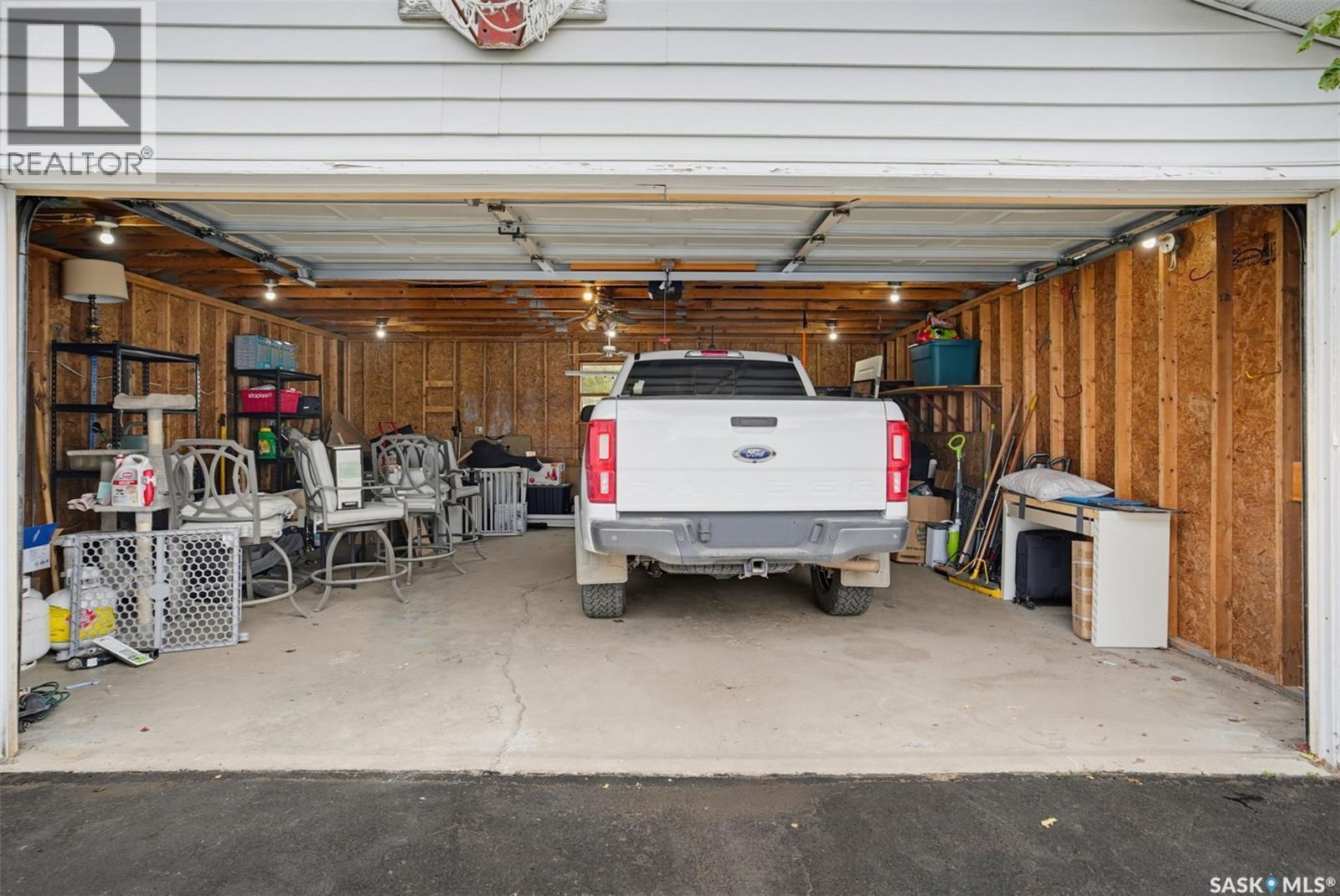 1108 Tiffin Crescent, Saskatoon, SK