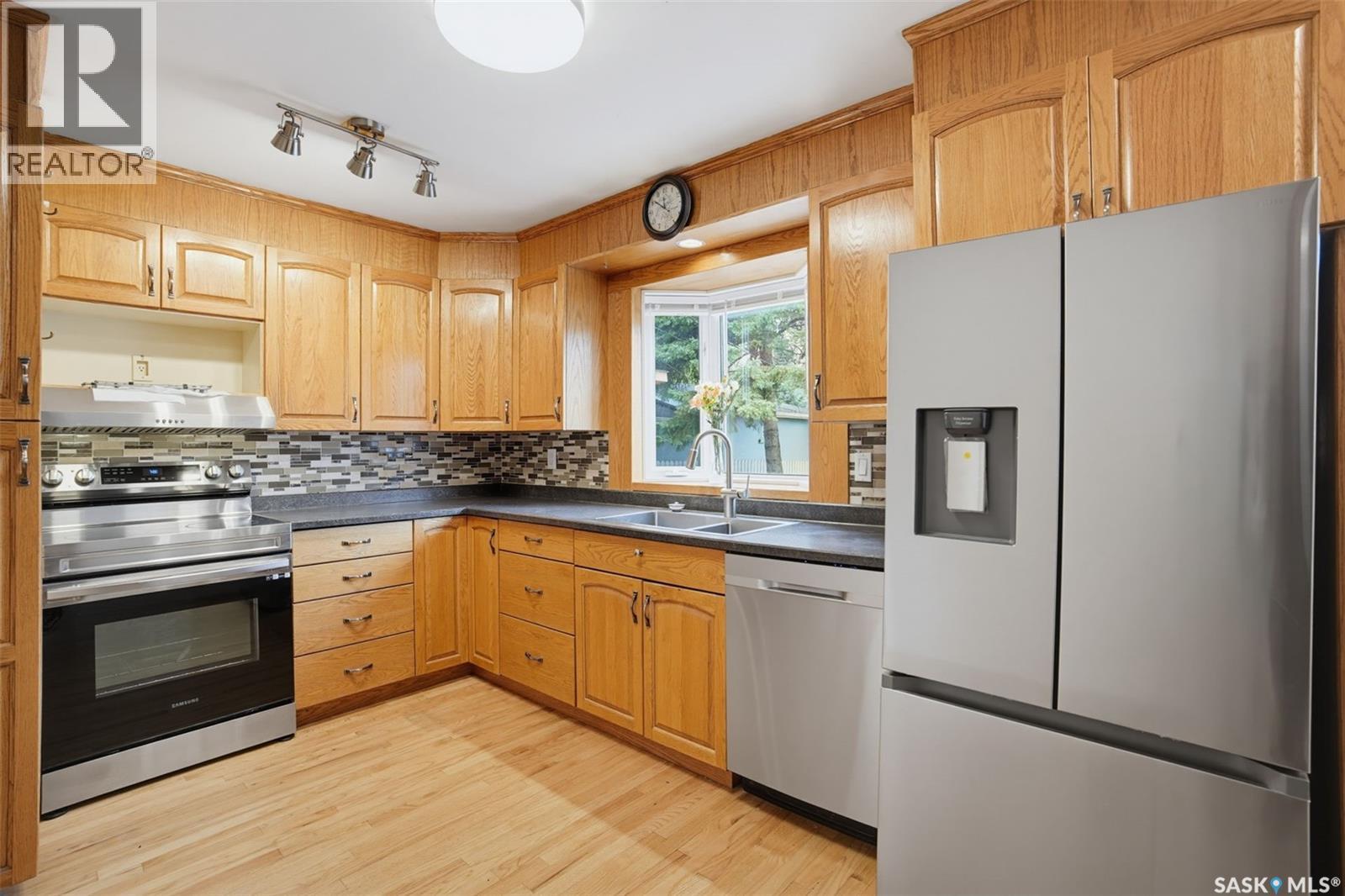1108 Tiffin Crescent, Saskatoon, SK