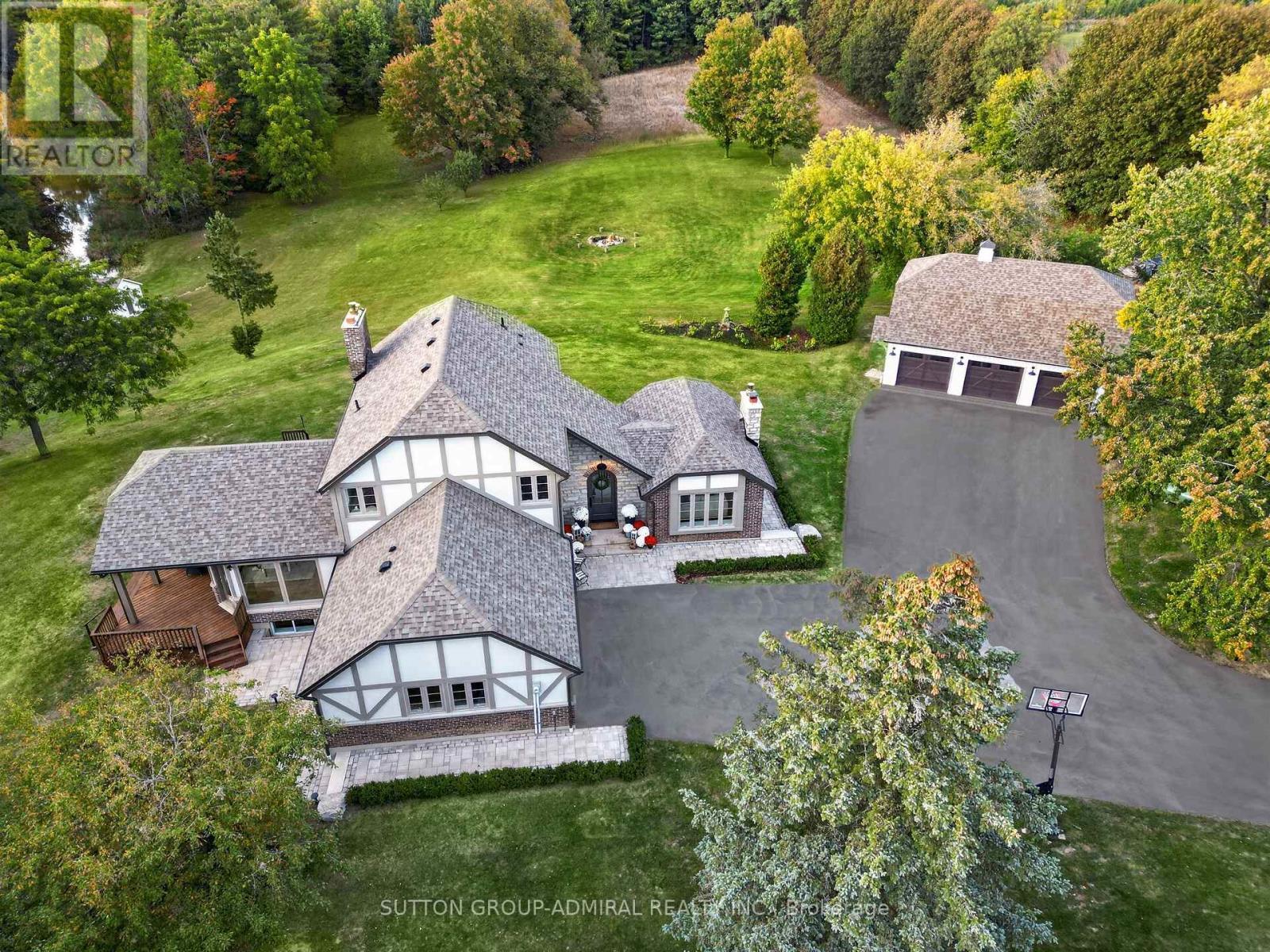 8400 19Th Sideroad, King, ON