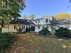 10 YORKTON BOULEVARD Markham, ON L6C 0J9