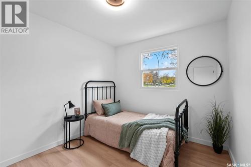 5004 1St Avenue, Regina, SK 