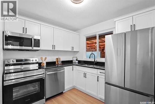 5004 1St Avenue, Regina, SK 