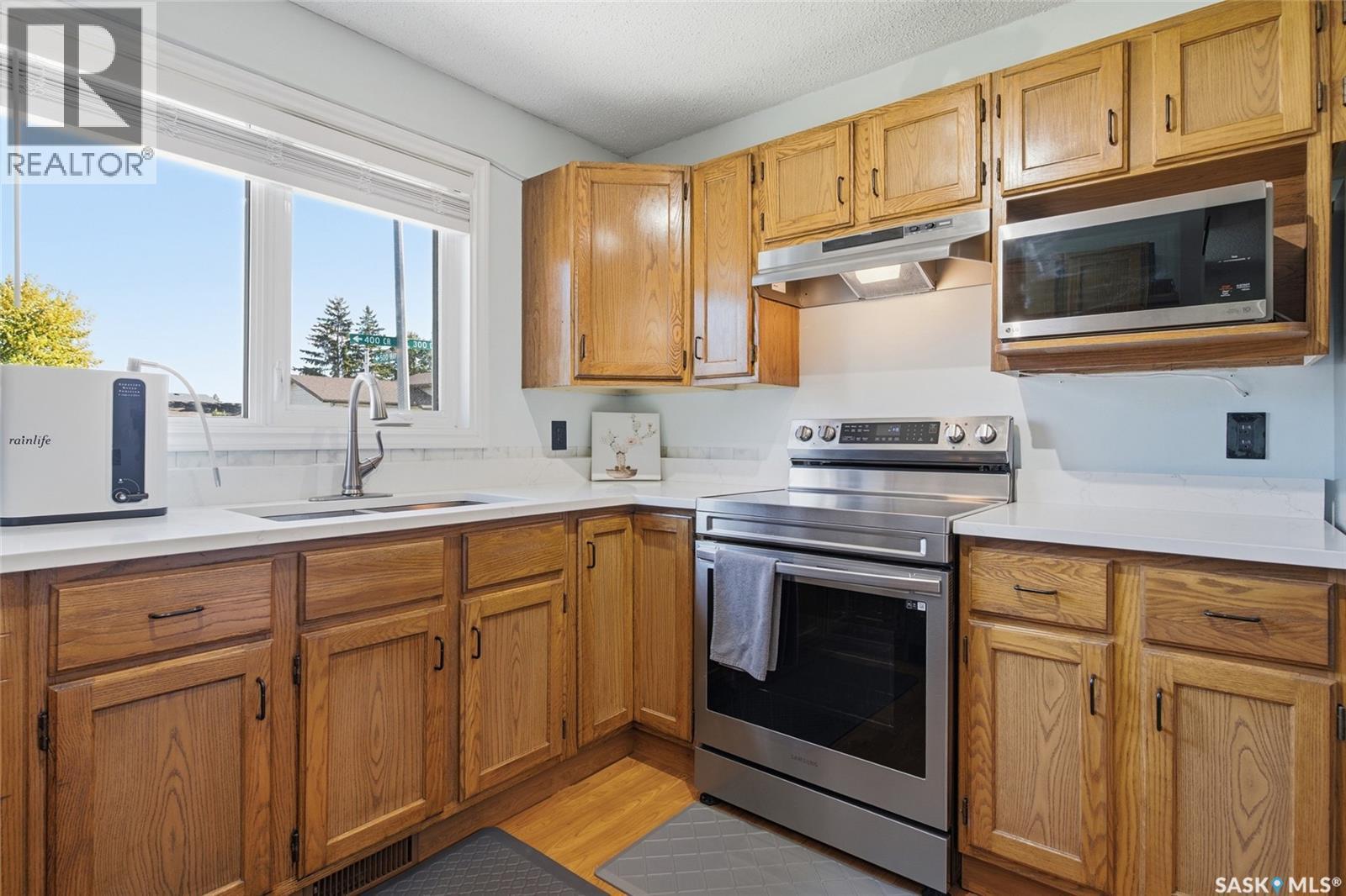 403 Sherry Crescent, Saskatoon, SK