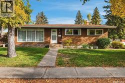3 Johnstone STREET  Regina, SK S4R 4R3