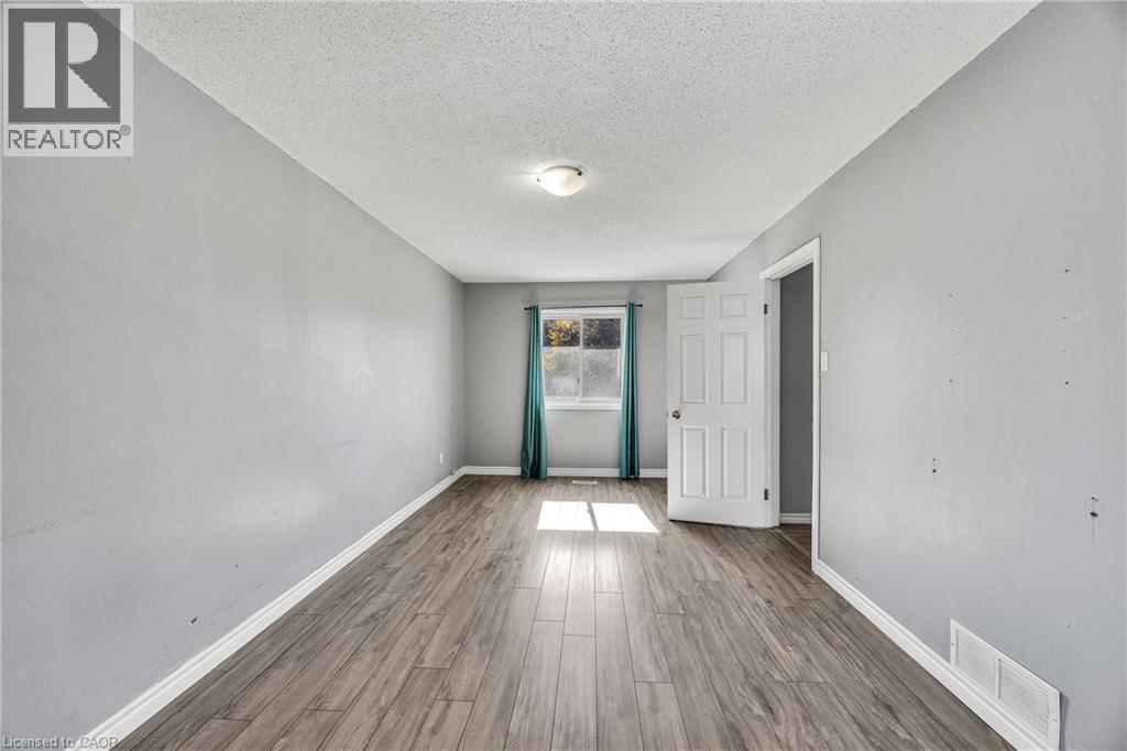 39 Linda Drive, Cambridge, ON