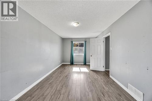 39 Linda Drive, Cambridge, ON 