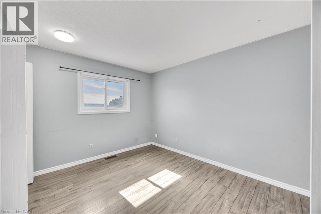 39 Linda Drive, Cambridge, ON