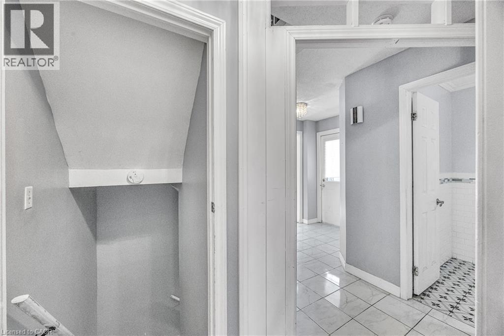 39 Linda Drive, Cambridge, ON