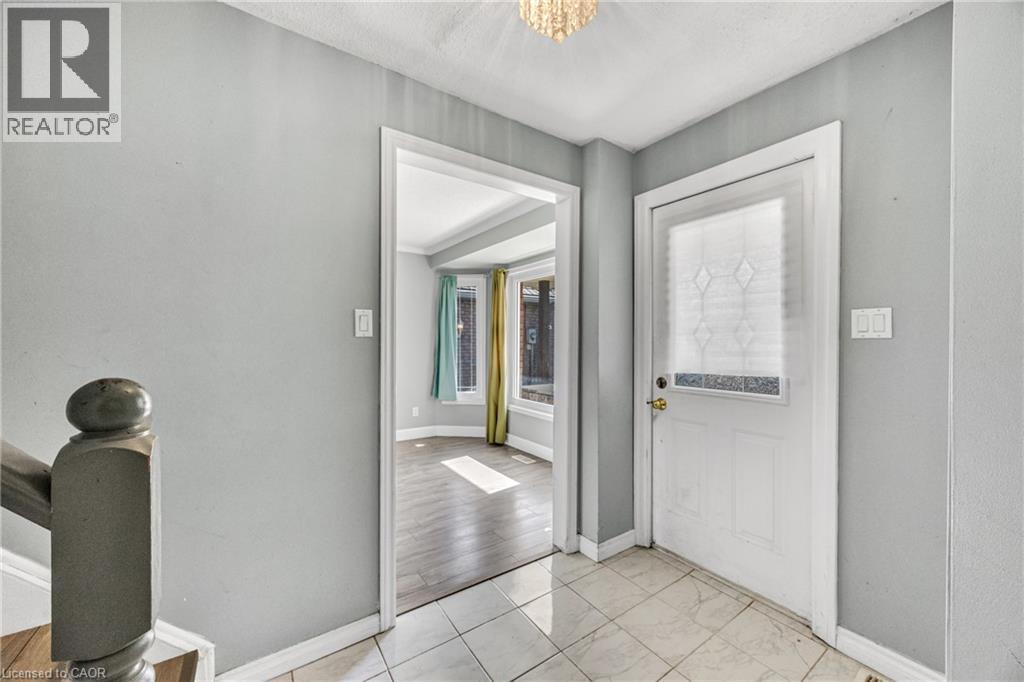 39 Linda Drive, Cambridge, ON