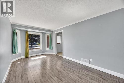 39 Linda Drive, Cambridge, ON 