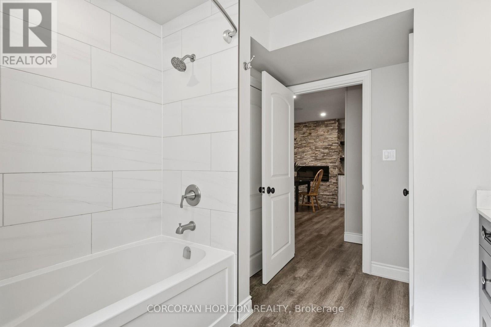 26 Alexander Avenue, Cambridge, ON
