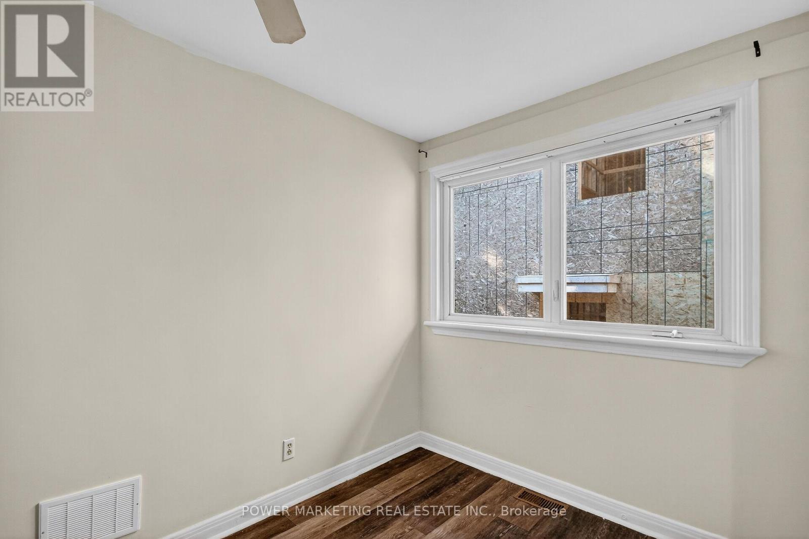 528 Mutual Street, Ottawa, ON