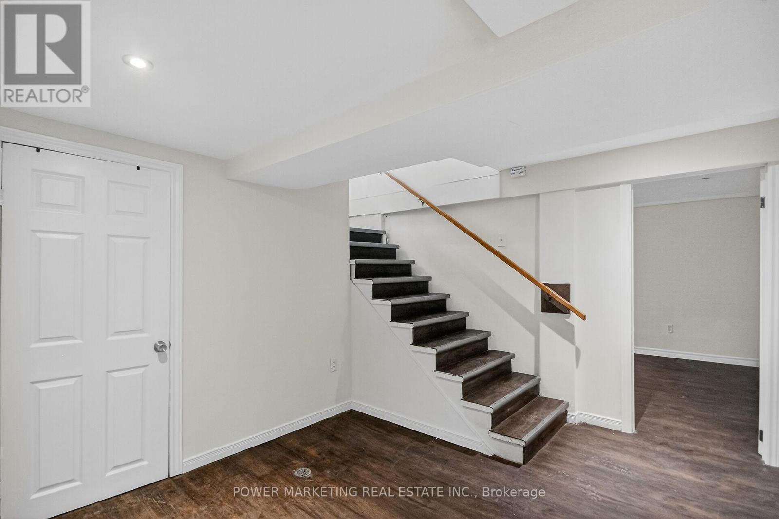 528 Mutual Street, Ottawa, ON