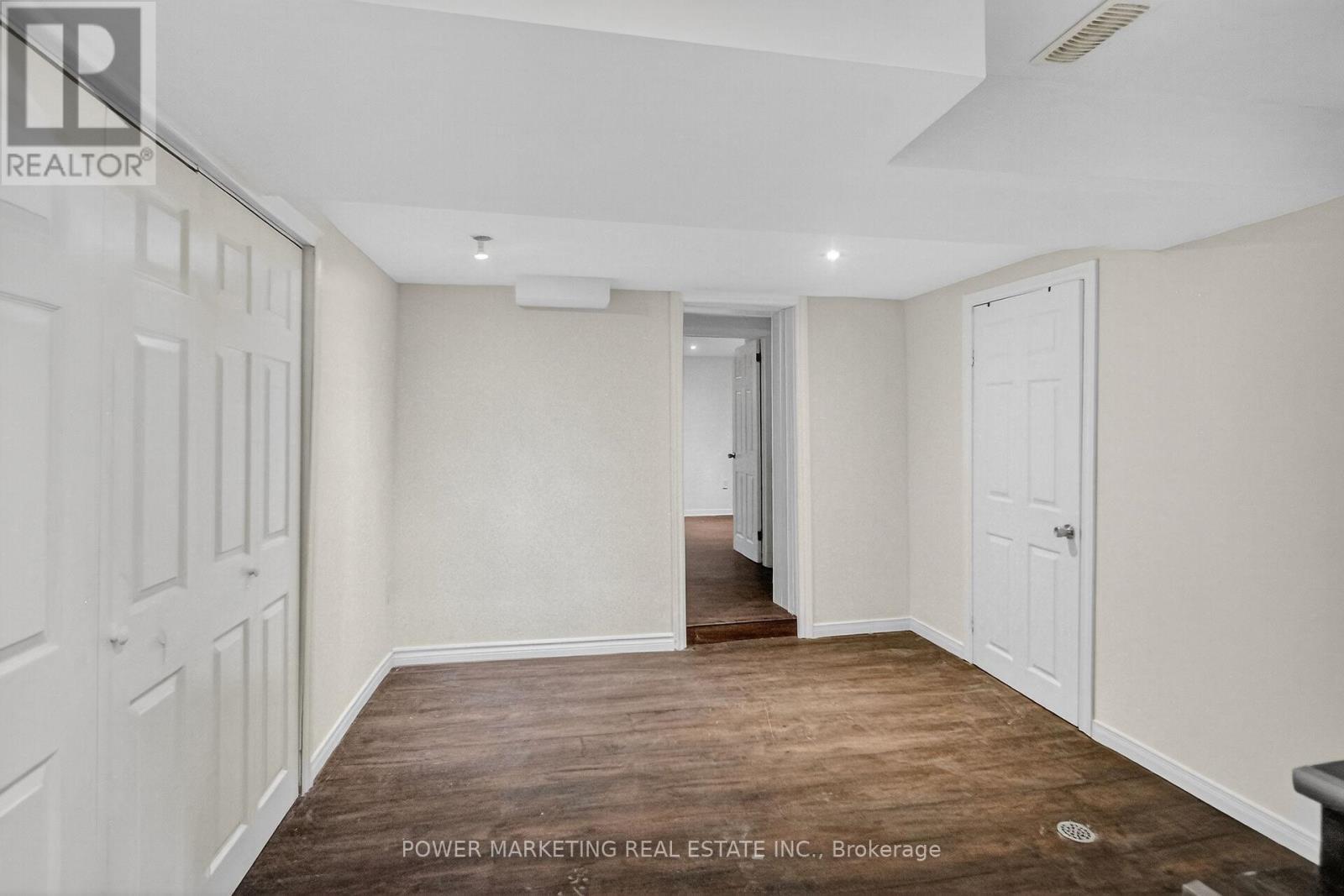 528 Mutual Street, Ottawa, ON